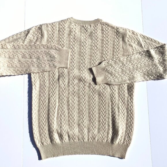 Women’s Joseph & Lyman 100% Cashmere V-Neck Cable Knit Sweater, Beige, Small - Picture 3 of 6